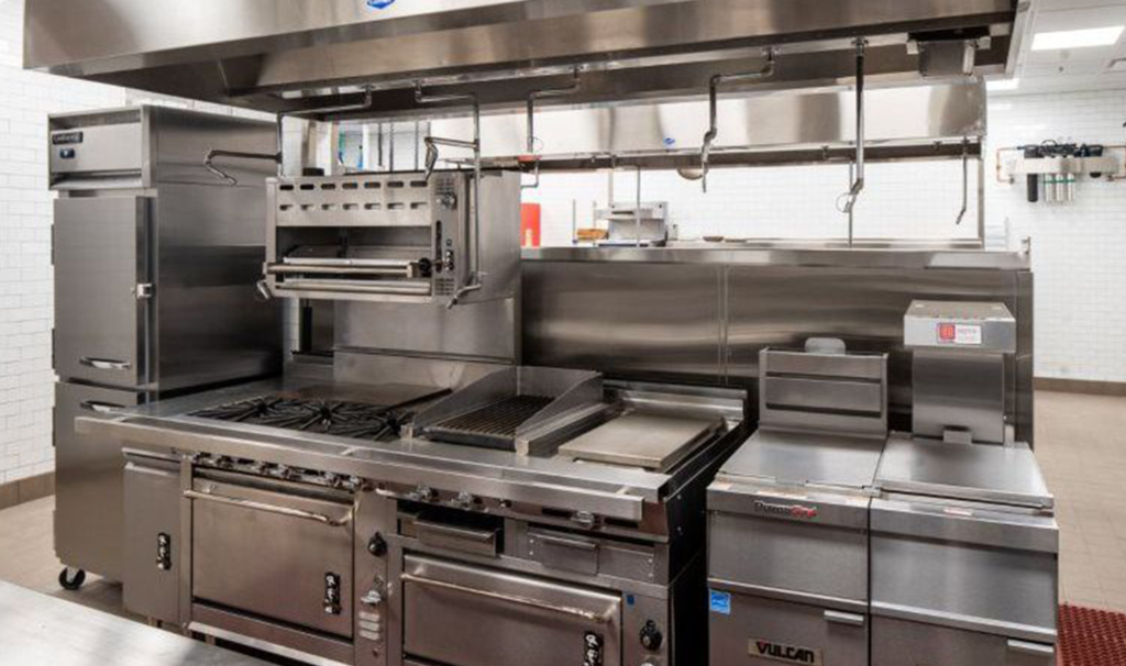 What Size Should Your Commercial Kitchen Be? The Answer Is Changing ...